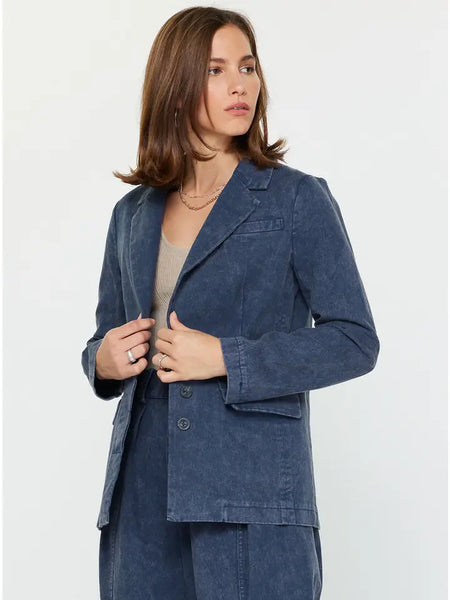 Denim Jacket w/Two Front Pockets
