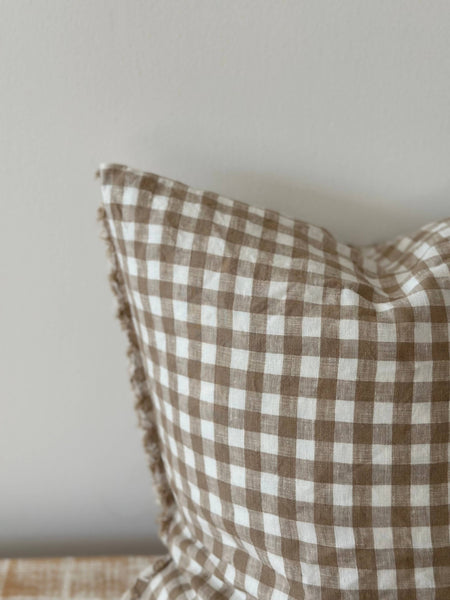 18" Esmee Frayed Edge Linen Cushion – Light Brown Gingham