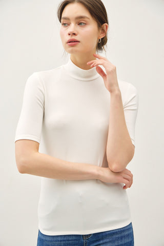Short Sleeve Mockneck Knit Top