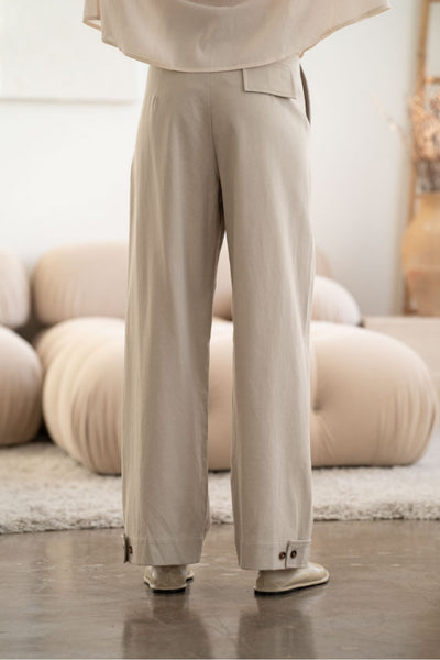 Pleated Bottomtap Detailed Wide-Leg Pants
