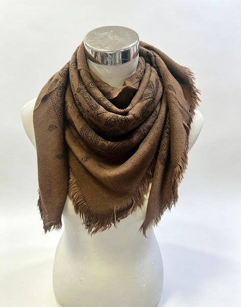 5467354-K24 Wool square scarf with paisley pattern