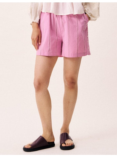 Eurybia Shorts