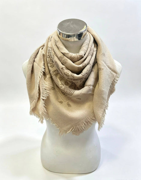 5467354-K24 Wool square scarf with paisley pattern