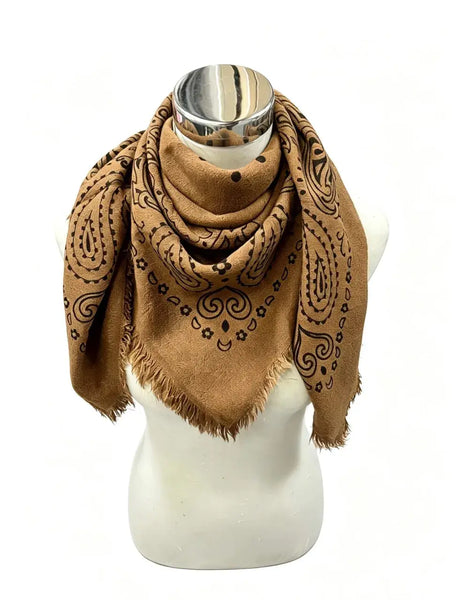 5467354-K3/K23 Square wool scarf with paisley pattern