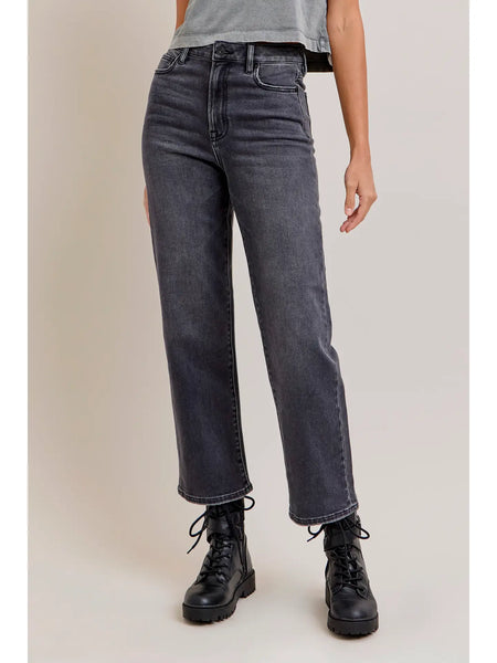 Charcoal Wash Clean Stretch 28” Inseam