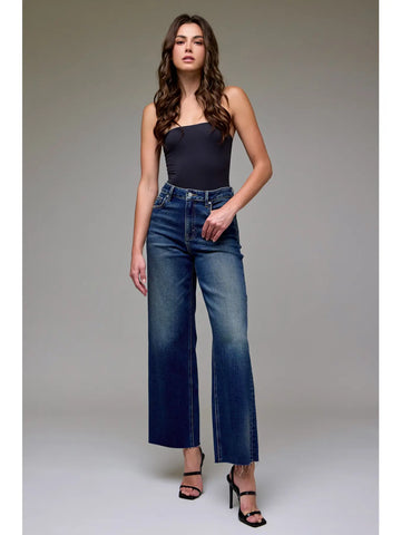 Dark Vintage Clean Stretch Dad Jean