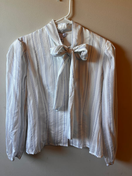 Puffed Sleeve Tie Neck Shirt