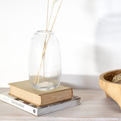 CLEAR MODERN VASE