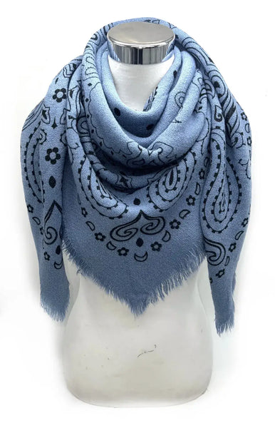 5467354-K3/K23 Square wool scarf with paisley pattern