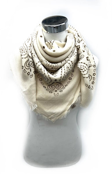 5467354-K3/K23 Square wool scarf with paisley pattern