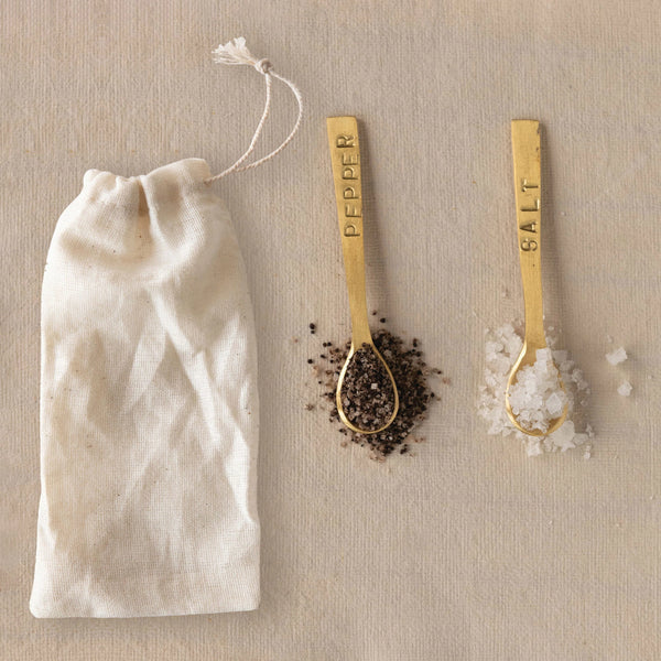 Salt and "Pepper" Spoons, Set of 2