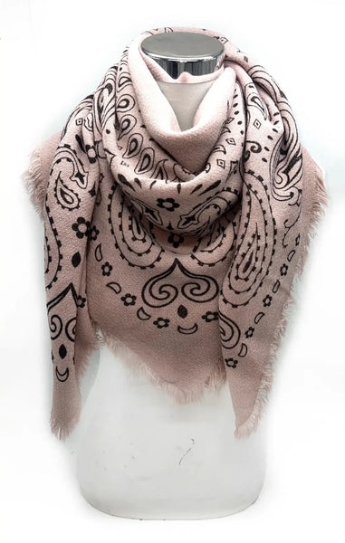 5467354-K3/K23 Square wool scarf with paisley pattern