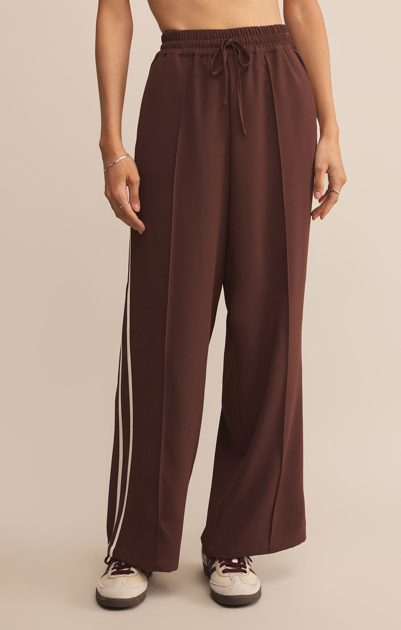 Saunder Track Pant in Sandalwood