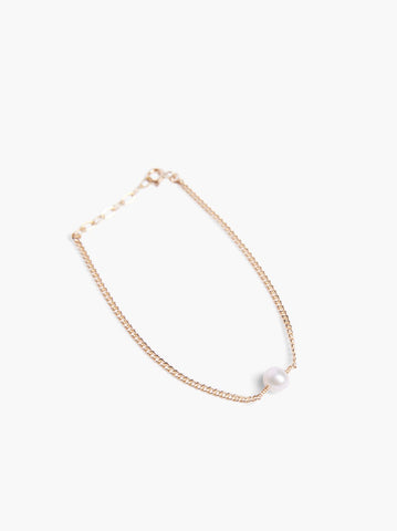 Pearl Curb Chain Bracelet